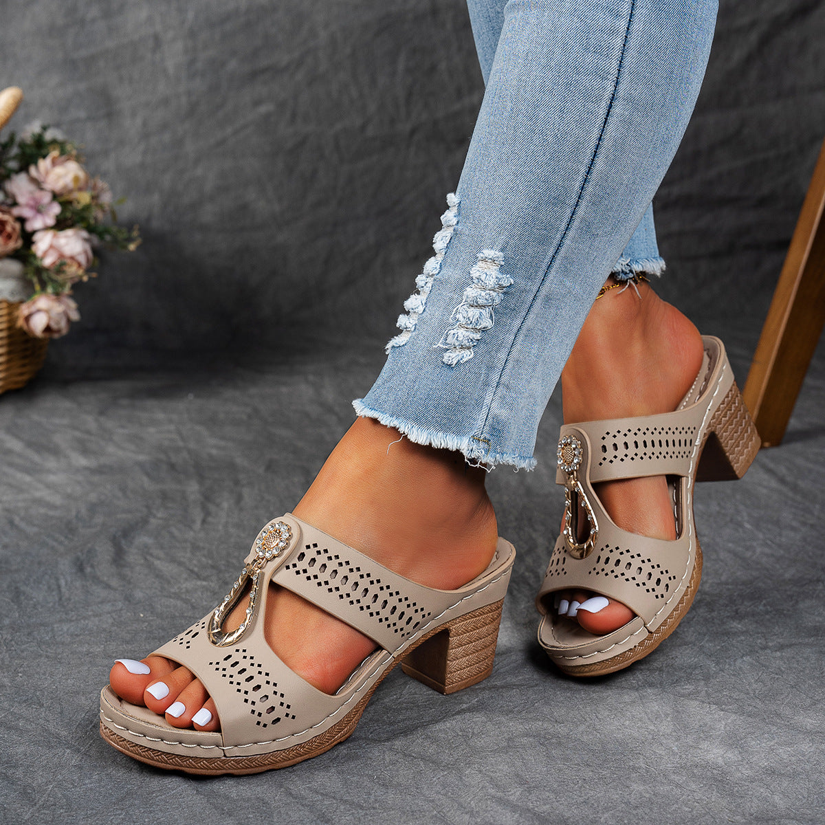 VitaFeet | Handcrafted Orthopaedic Heeled Sandals Helga